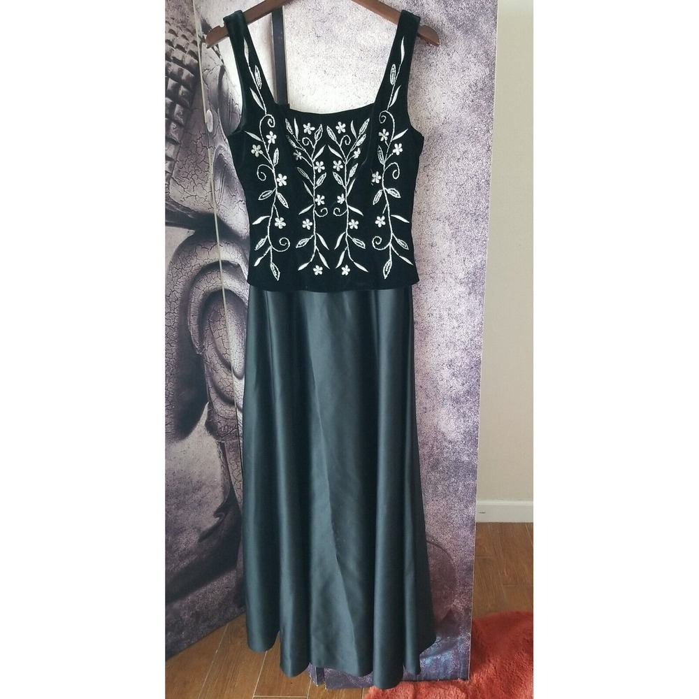 STENAY Women's Black Velvet Silk Beaded Sequin Sleeveless‎ Long Dress Size 8